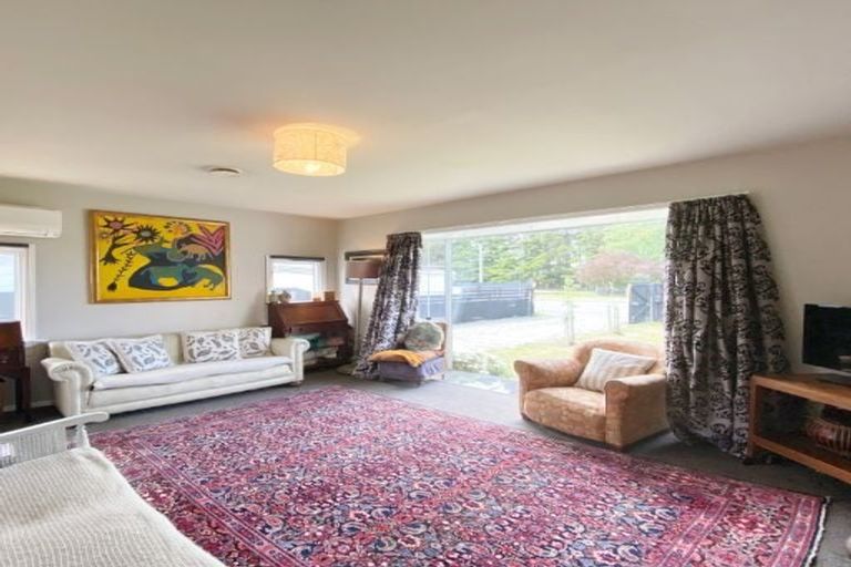 Photo of property in 121 Pages Road, Wainoni, Christchurch, 8061