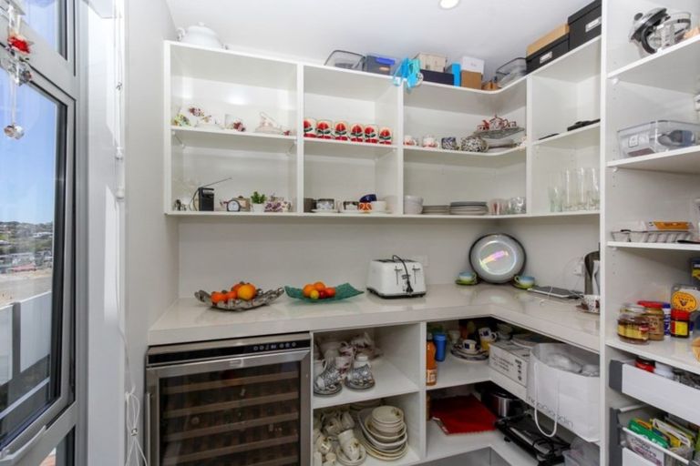 Photo of property in 5a Mission Street, Moturoa, New Plymouth, 4310