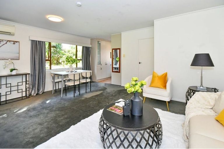 Photo of property in 1/61 Mangere Road, Otahuhu, Auckland, 1062