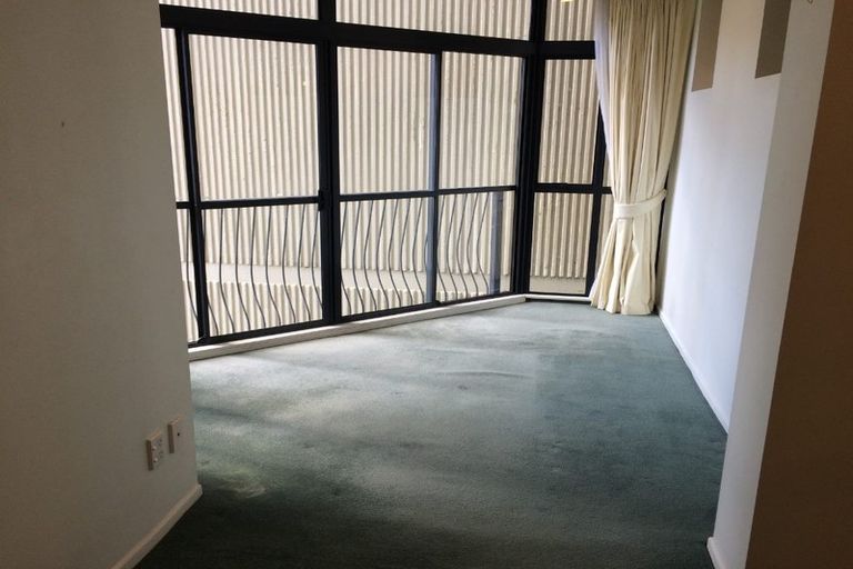 Photo of property in Terrace Garden Apartments, 6d/120 The Terrace, Wellington Central, Wellington, 6011