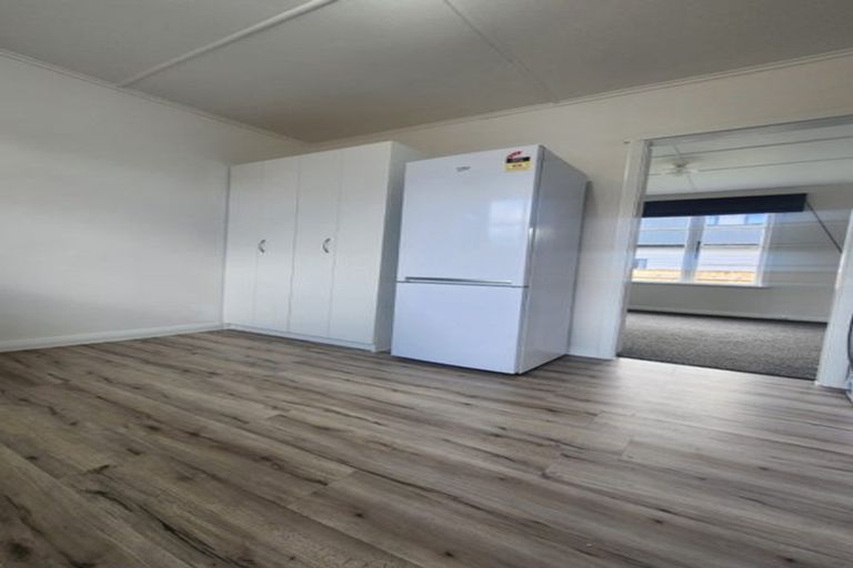 Photo of property in 1/3 Huia Grove, Elderslea, Upper Hutt, 5018