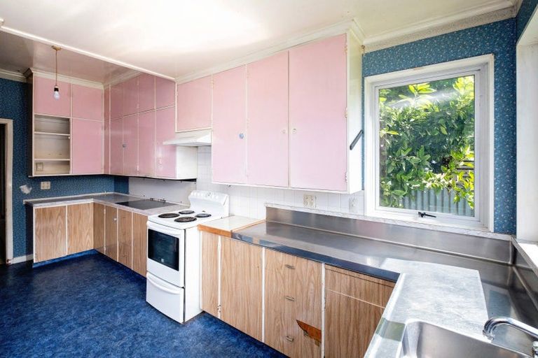 Photo of property in 23 Logan Avenue, Marewa, Napier, 4110