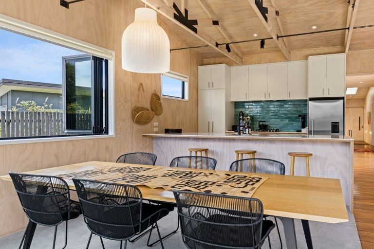 Photo of property in 15 Tuna Place, Omaha, 0986