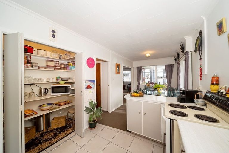 Photo of property in 109 Govett Avenue, Frankleigh Park, New Plymouth, 4310