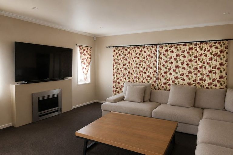 Photo of property in 1/10 Ingram Street, Papakura, 2110