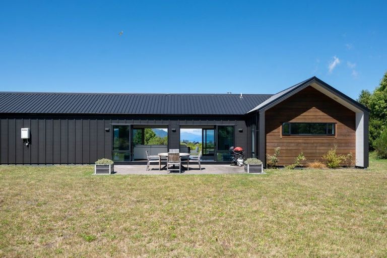 Photo of property in 42 Lacebark Drive, Kinloch, Taupo, 3377