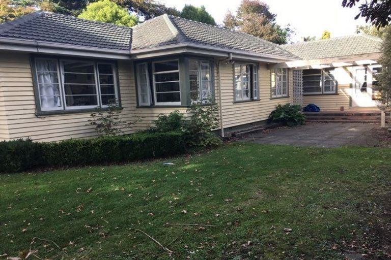 Photo of property in 43 Kirkwood Avenue, Upper Riccarton, Christchurch, 8041