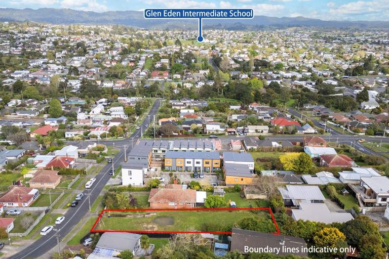 Photo of property in 37 Routley Drive, Glen Eden, Auckland, 0602