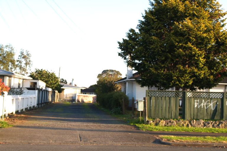 Photo of property in 84 Tennessee Avenue, Mangere East, Auckland, 2024