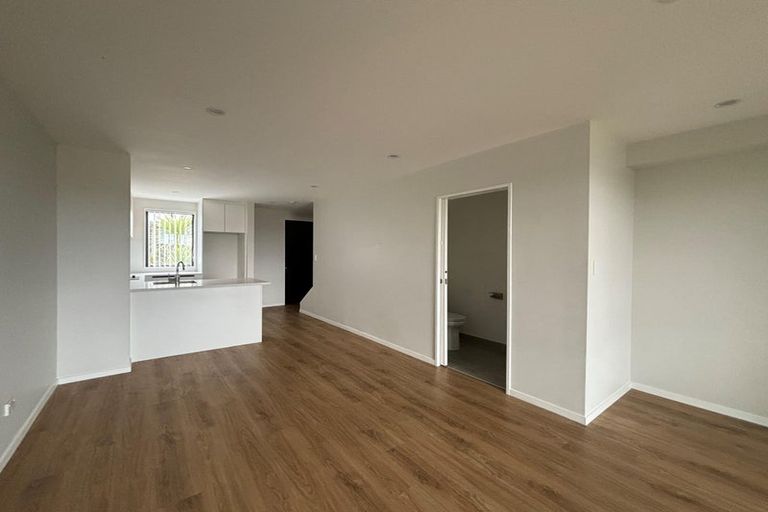 Photo of property in 13a Colin Chester Drive, Silverdale, 0932