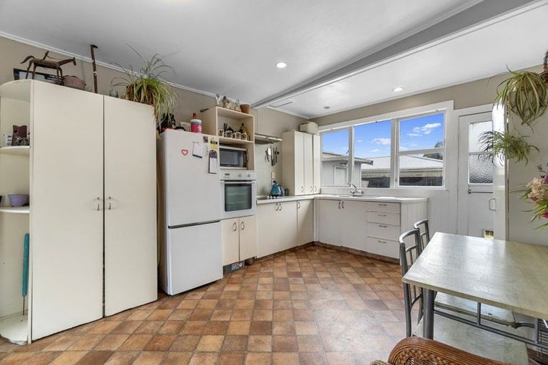 Photo of property in 17 Snell Street, Morrinsville, 3300