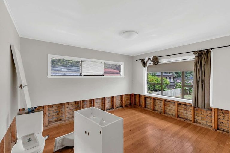 Photo of property in 8 Paerata Road, Pukekohe, 2120