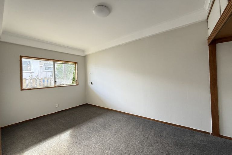 Photo of property in 7 Greers Road, Weymouth, Auckland, 2103