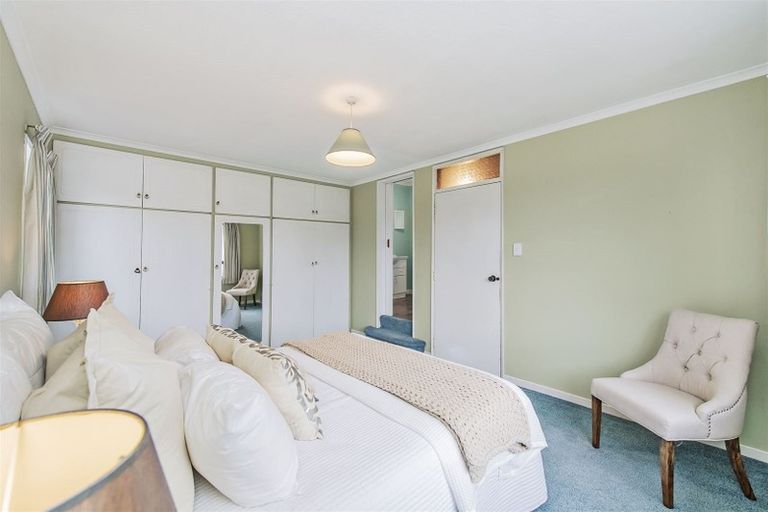 Photo of property in 2/47 Strowan Road, Strowan, Christchurch, 8052