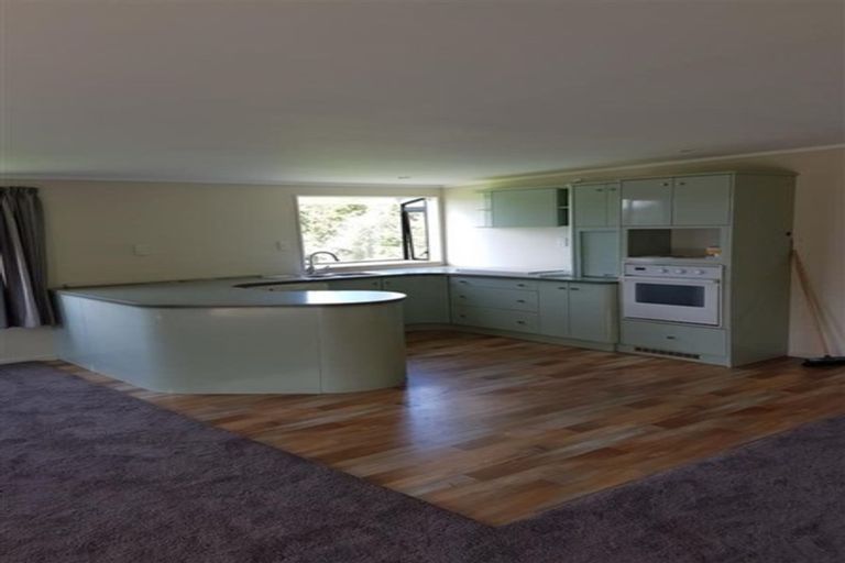 Photo of property in 39 Murphys Road, Totara Park, Auckland, 2019