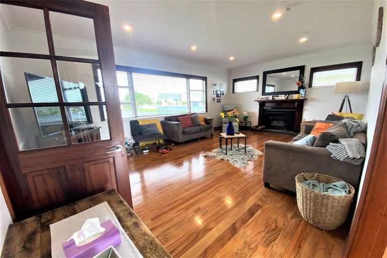 Photo of property in 60 Devon Road, Springvale, Whanganui, 4501