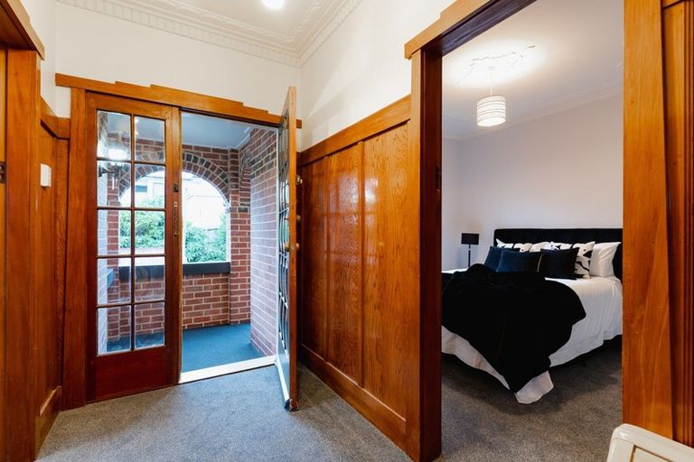 Photo of property in 19 Forbes Street, Balaclava, Dunedin, 9011