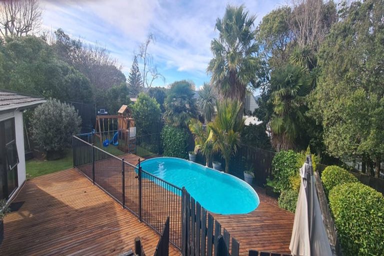 Photo of property in 19 Rhonda Place, Opaheke, Papakura, 2113