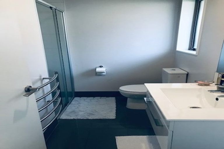 Photo of property in 8 Rooseville Mews, Pukekohe, 2120