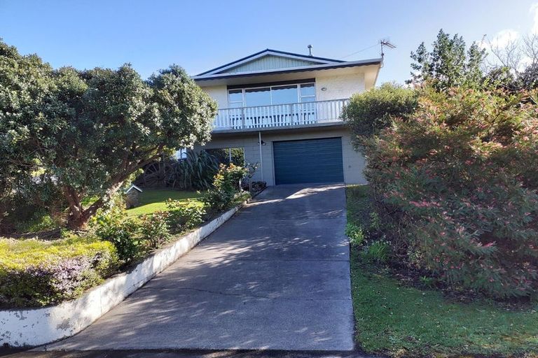 Photo of property in 1 Seaview Road, Brighton, Dunedin, 9035