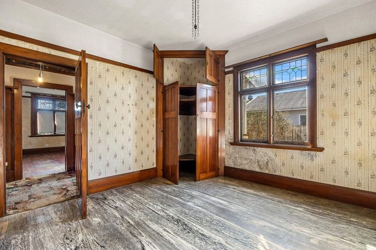 Photo of property in 28 Gamblins Road, Saint Martins, Christchurch, 8022