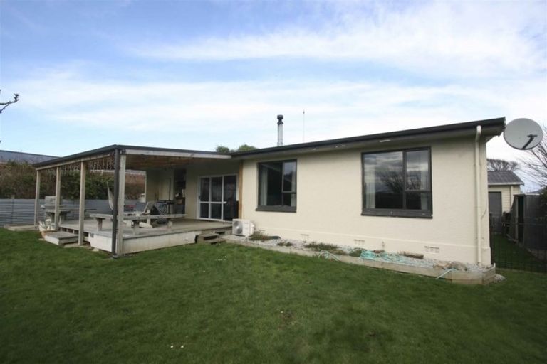 Photo of property in 64 Highfield Terrace, Newfield, Invercargill, 9812