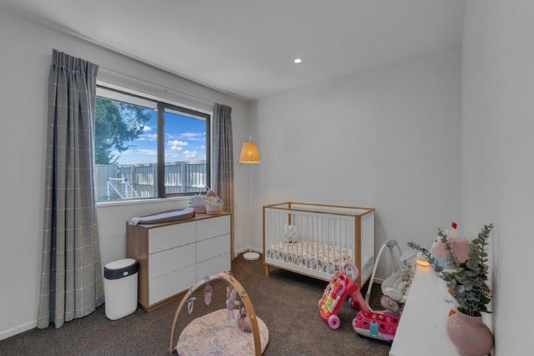 Photo of property in 73 Henshaw Street, Woodend, 7610