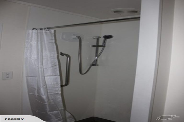 Photo of property in 3/76 Wellington Street, Howick, Auckland, 2014