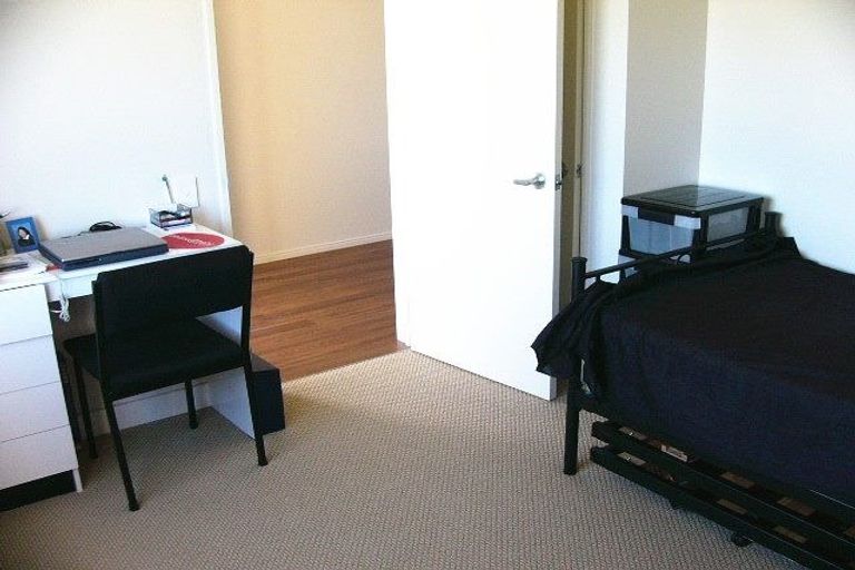 Photo of property in 23 Stranraer Crescent, Wattle Downs, Auckland, 2103