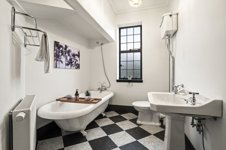 Photo of property in 14 Sheen Street, Roslyn, Dunedin, 9010