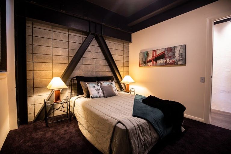 Photo of property in 127 Saint Aubyn Street, New Plymouth, 4310