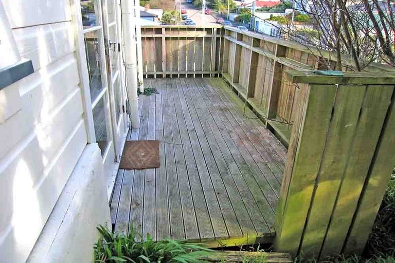 Photo of property in 542 Adelaide Road, Berhampore, Wellington, 6023