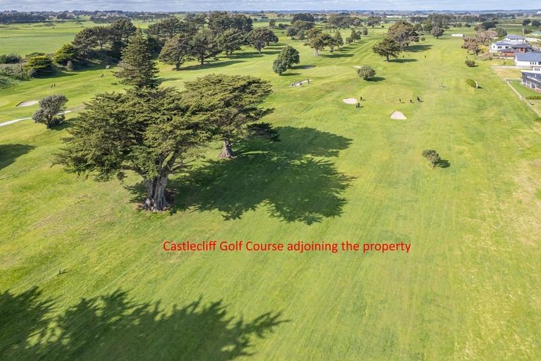 Photo of property in 34 Longbeach Drive, Castlecliff, Whanganui, 4501