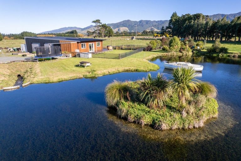 Photo of property in 1109 Top Grass Road, Dannevirke, 4972