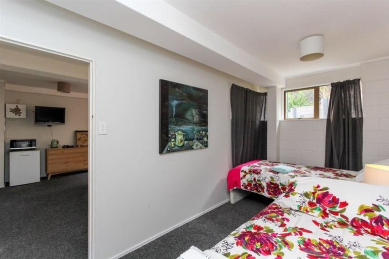 Photo of property in 121 Poplar Grove, Whalers Gate, New Plymouth, 4310