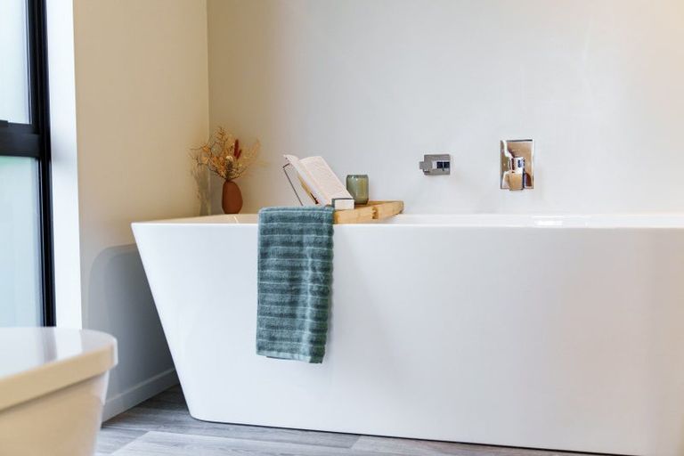 Photo of property in 25 Brugh Place, Andersons Bay, Dunedin, 9013