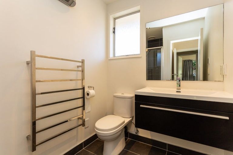 Photo of property in 21 Glenside Avenue, Ilam, Christchurch, 8041