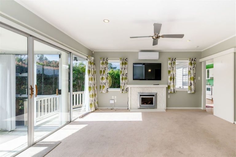 Photo of property in 151 Te Moana Road, Waikanae, 5036