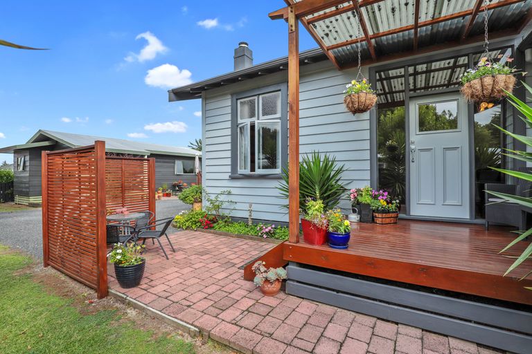 Photo of property in 46 Thames Road, Paeroa, 3600