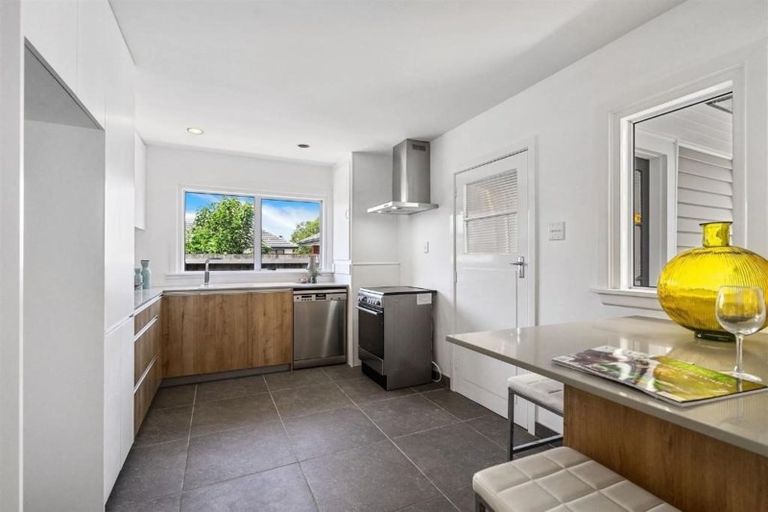 Photo of property in 17 Hare Street, Ilam, Christchurch, 8041