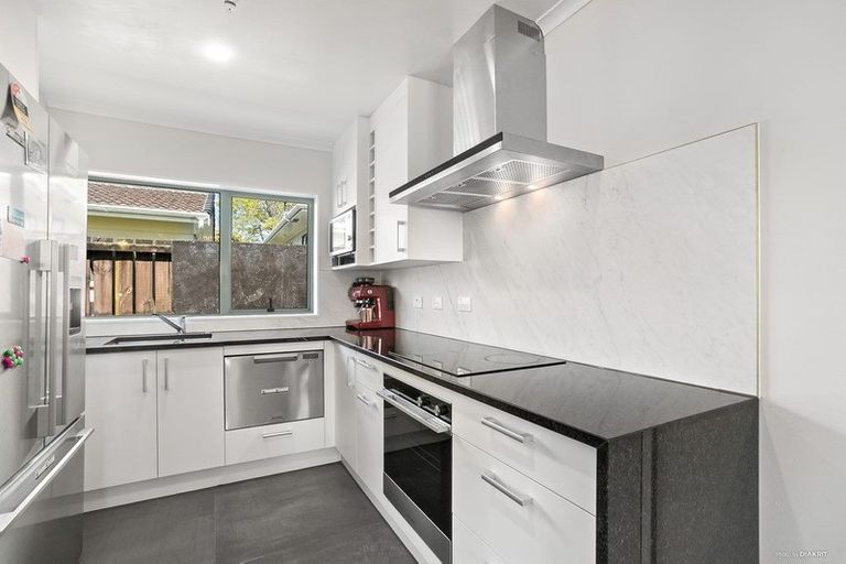 Photo of property in 2/26 Tennessee Avenue, Mangere East, Auckland, 2024