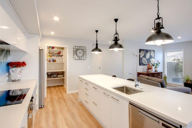 Photo of property in 18 Arrow Place, Te Awa, Napier, 4110