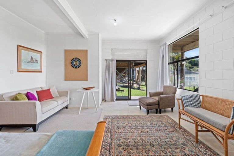 Photo of property in 55 Owai Avenue, Helena Bay, Hikurangi, 0184