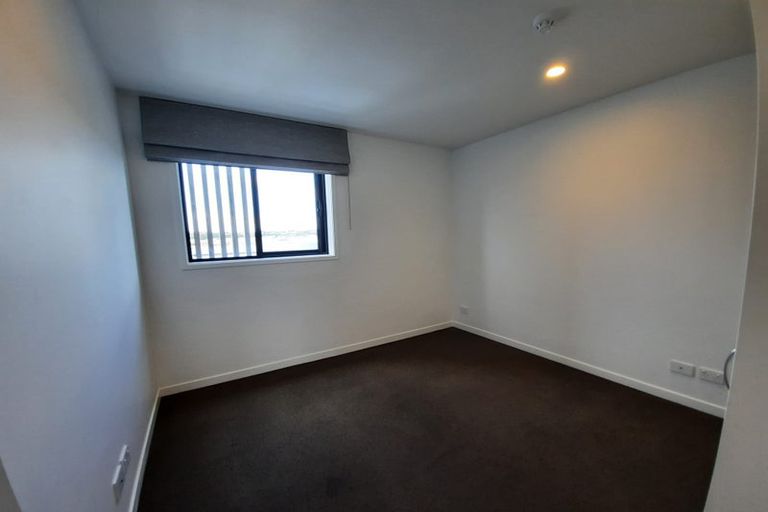 Photo of property in 12/169 Hobsonville Point Road, Hobsonville, Auckland, 0616