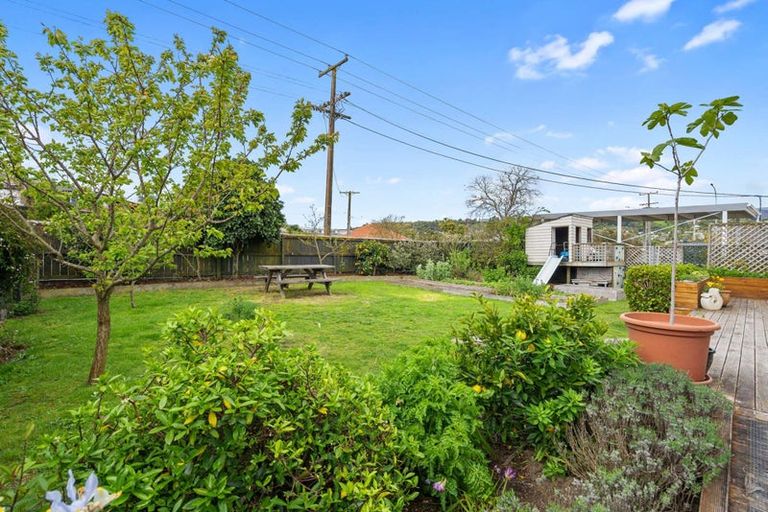 Photo of property in 1/111 Parkers Road, Tahunanui, Nelson, 7011