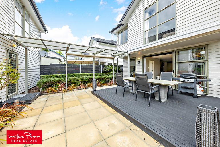 Photo of property in 47 Bruce Pulman Drive, Takanini, 2112