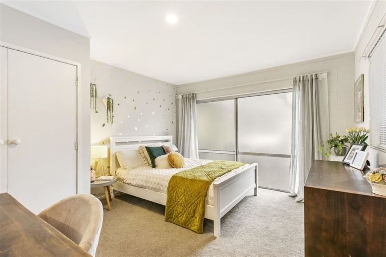 Photo of property in 46 Marywil Crescent, Hillcrest, Auckland, 0627