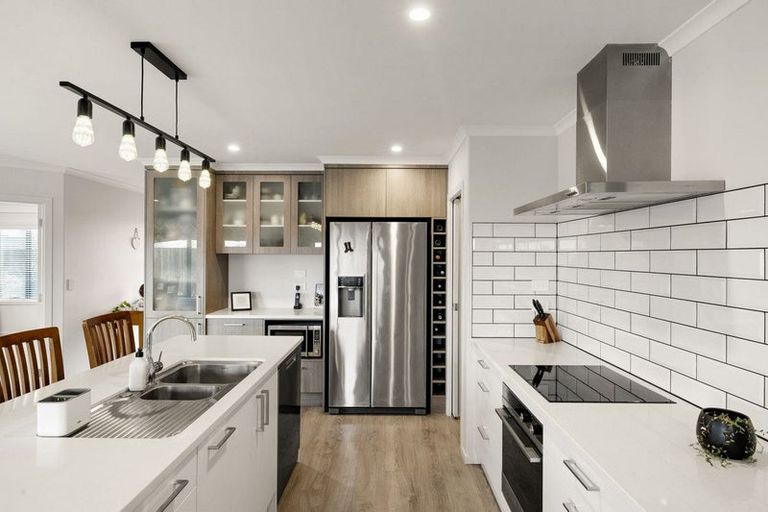 Photo of property in 46 Norfolk Drive, Cambridge, 3434