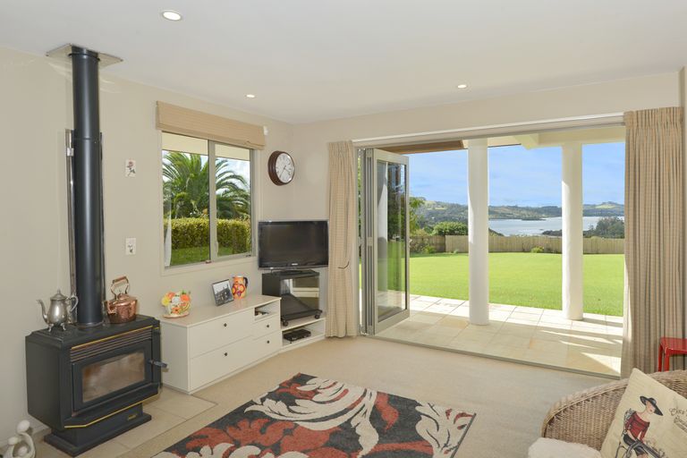 Photo of property in 6 Heron Hill, Kerikeri, 0230