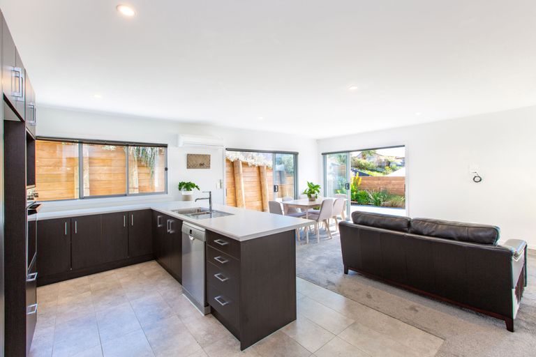 Photo of property in 41 Shrule Place, Huntington, Hamilton, 3210